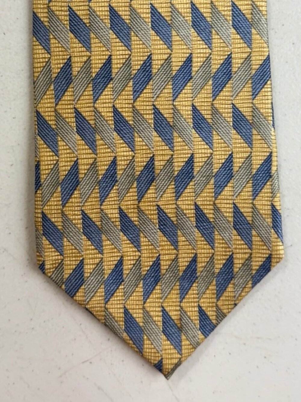 Vintage Geometric Chevron Silk Tie 90s Yellow Blue Art Deco Tessellation Necktie